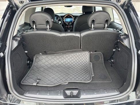 Used 2023 MINI Cooper 2-Door Hardtop image 33