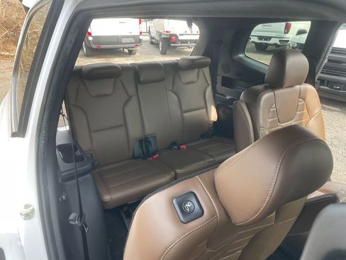 Used 2022 Kia Telluride SX w/ SX Prestige Package AWD/4WD image 28