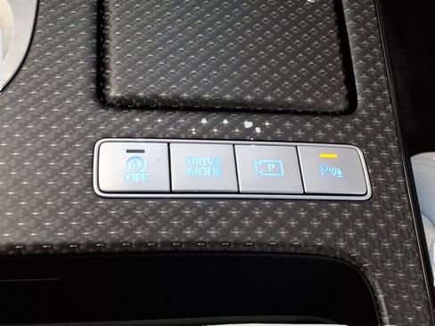 Used 2025 Genesis G80 3.5T Sport Prestige image 21