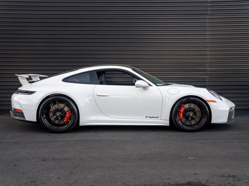 New 2026 Porsche 911 Carrera GTS image 11