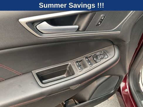 Used 2024 Ford Edge ST-Line w/ Class II Trailer Tow Package AWD/4WD image 15
