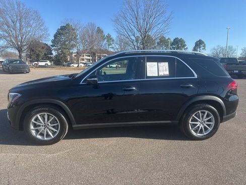 Used 2024 Mercedes-Benz GLE 450e 4MATIC image 2