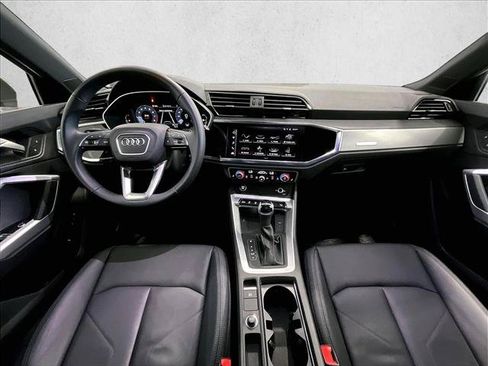 Used 2024 Audi Q3 2.0T Premium w/ Convenience Package AWD/4WD image 16
