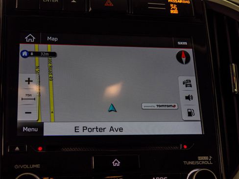 Used 2022 Subaru Ascent Limited w/ Technology Package AWD/4WD image 7