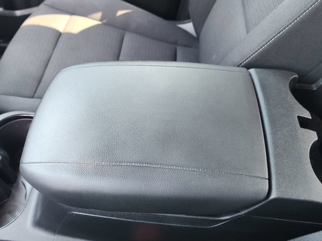 Used 2023 Chevrolet Colorado LT RWD image 20