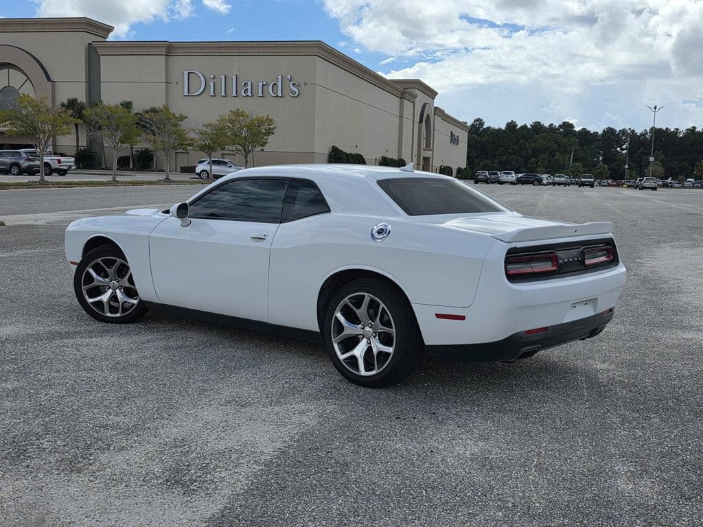 Used 2016 Dodge Challenger SXT Plus RWD image 4