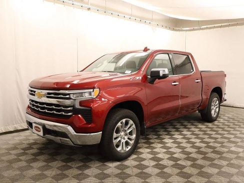 Used 2024 Chevrolet Silverado 1500 LTZ AWD/4WD image 8