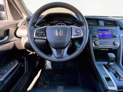 Used 2019 Honda Civic LX image 9