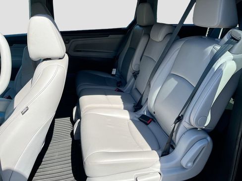 Used 2023 Honda Odyssey EX-L image 24