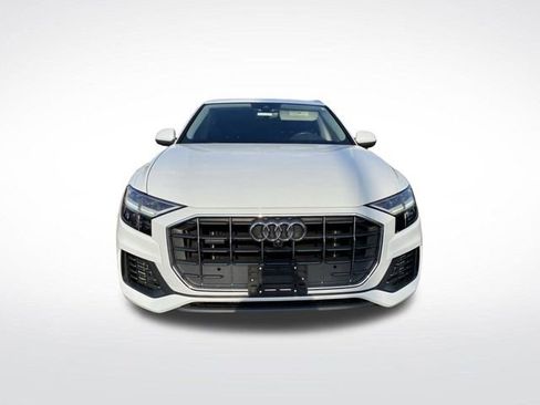 Used 2021 Audi Q8 Premium w/ Convenience Package image 12