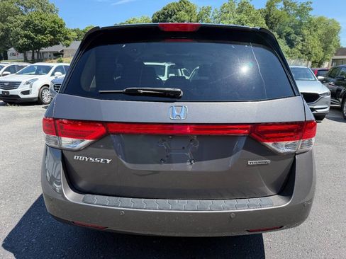 Used 2016 Honda Odyssey Touring Elite image 6