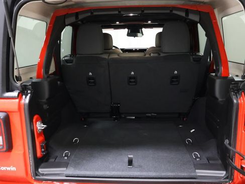 Certified 2026 Jeep Wrangler Unlimited Sport AWD/4WD image 19