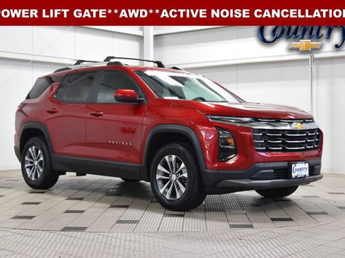 Used 2025 Chevrolet Equinox LT w/ Convenience Package II AWD/4WD image 1