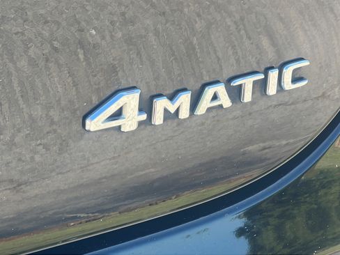 Used 2021 Mercedes-Benz GLC 300 4MATIC Coupe image 14