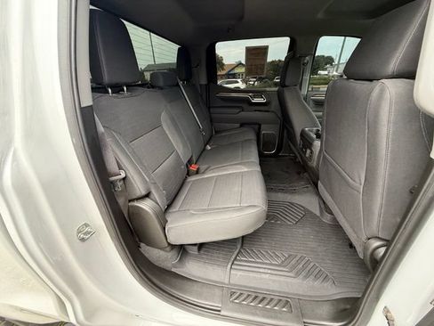 Used 2025 Chevrolet Silverado 1500 LT AWD/4WD image 12