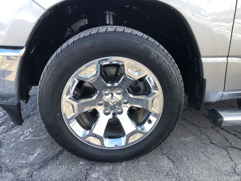 Used 2019 RAM 1500 Big Horn image 14