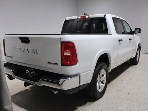 Used 2025 RAM 1500 Big Horn AWD/4WD image 2