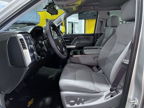 Used 2017 Chevrolet Silverado 1500 LT w/ All Star Edition image 15