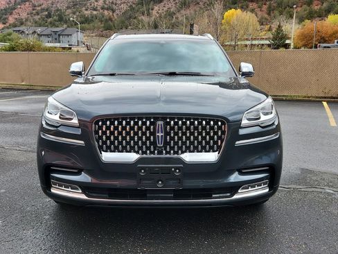 Used 2020 Lincoln Aviator Black Label Grand Touring w/ Class IV Trailer Tow Package image 5