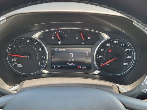 Used 2024 Chevrolet Equinox LT AWD/4WD image 32