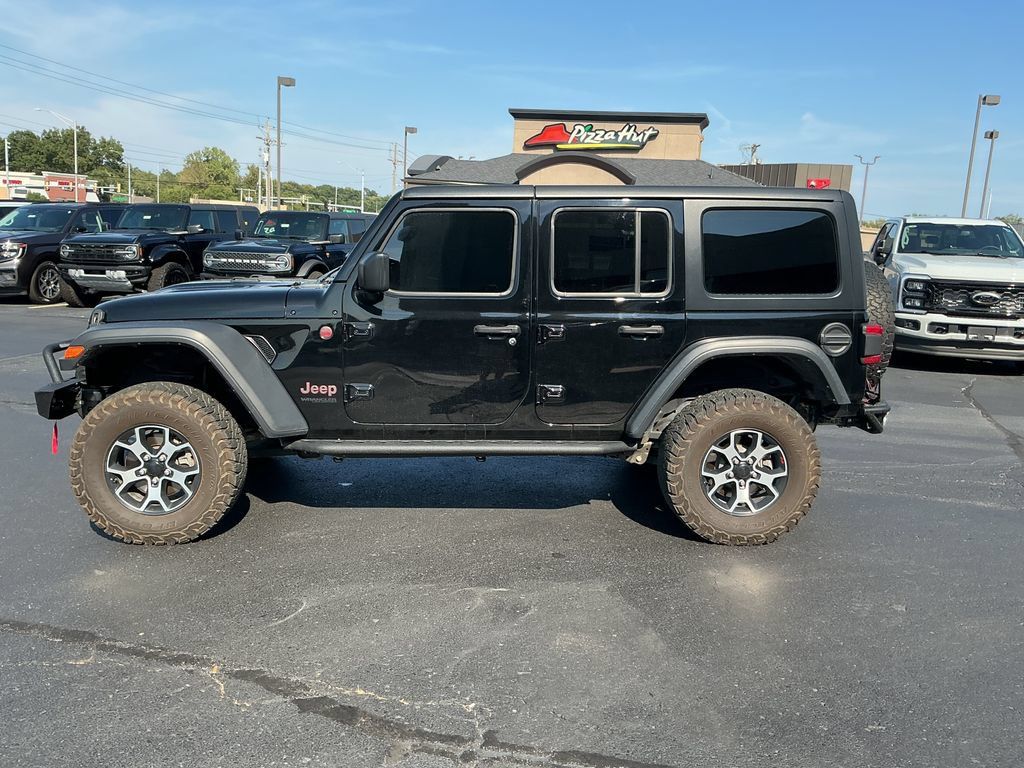 Used 2021 Jeep Wrangler Unlimited Rubicon AWD/4WD image 2