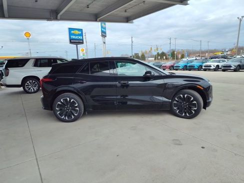 New 2025 Chevrolet Blazer EV RS image 5