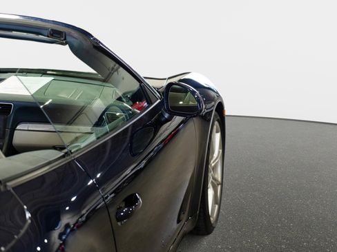 Used 2019 Porsche 911 Carrera image 23