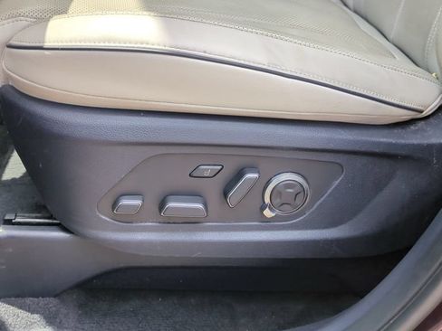 Used 2024 Hyundai Palisade Calligraphy AWD/4WD image 12
