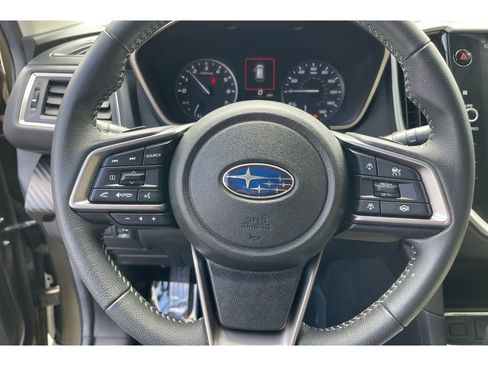 Used 2023 Subaru Ascent Premium w/ Convenience Package AWD/4WD image 35