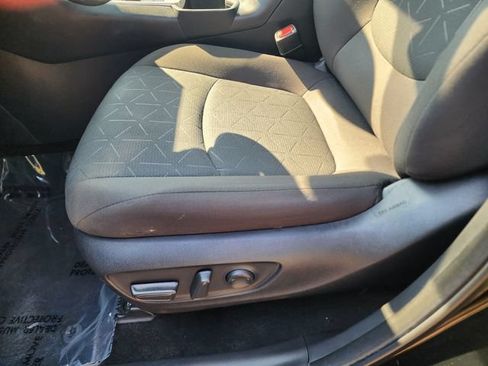 Used 2023 Toyota RAV4 XLE w/ Convenience Package AWD/4WD image 20