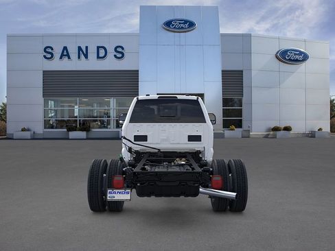 New 2026 Ford F550 4x4 Crew Cab Super Duty w/ XL Chrome Package image 5
