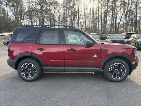 New 2026 Ford Bronco Sport Outer Banks w/ Outer Banks Tech Package+ AWD/4WD image 9