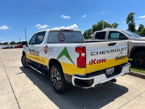 Used 2023 Chevrolet Silverado 1500 RST AWD/4WD image 4