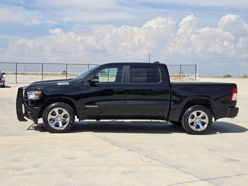 Used 2022 RAM 1500 Big Horn AWD/4WD image 5