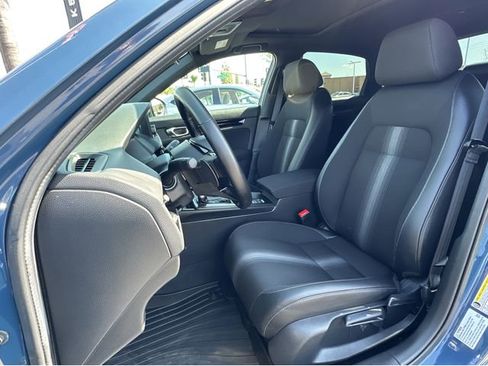 Used 2025 Honda Civic Sport image 15