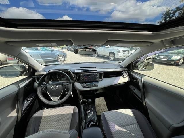 Used 2013 Toyota RAV4 XLE AWD/4WD image 18