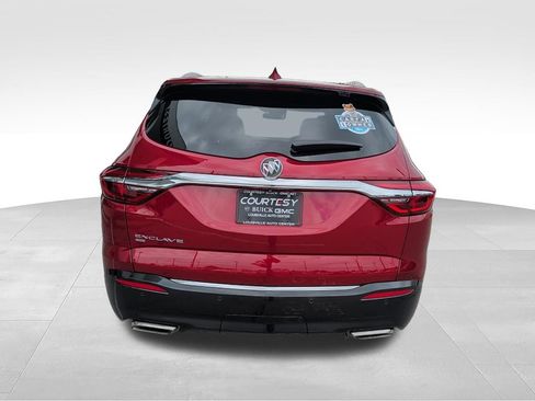 Used 2021 Buick Enclave Essence w/ Sound and Sites Package AWD/4WD image 6