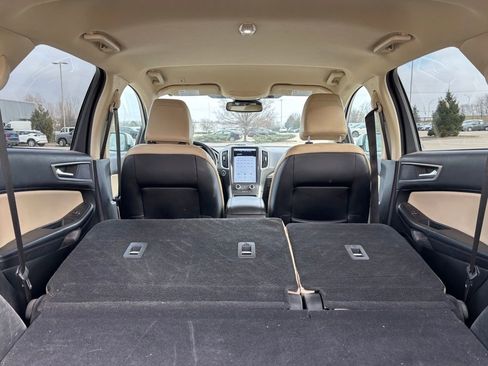 Used 2022 Ford Edge SEL image 10