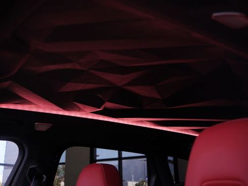 Used 2025 BMW XM AWD/4WD image 9