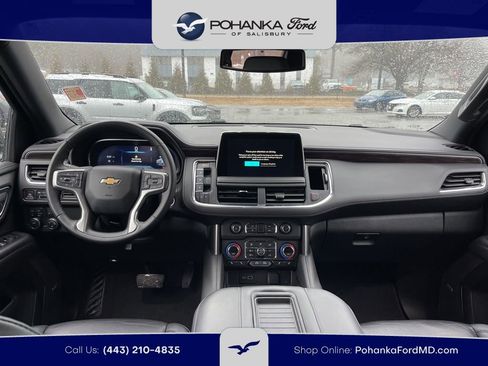 Used 2024 Chevrolet Suburban LT image 8