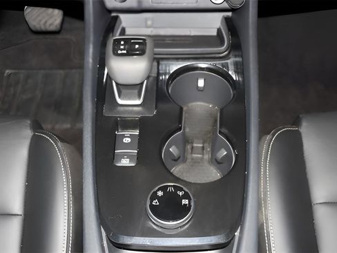 Used 2024 Nissan Rogue SL w/ SL Premium Package image 31