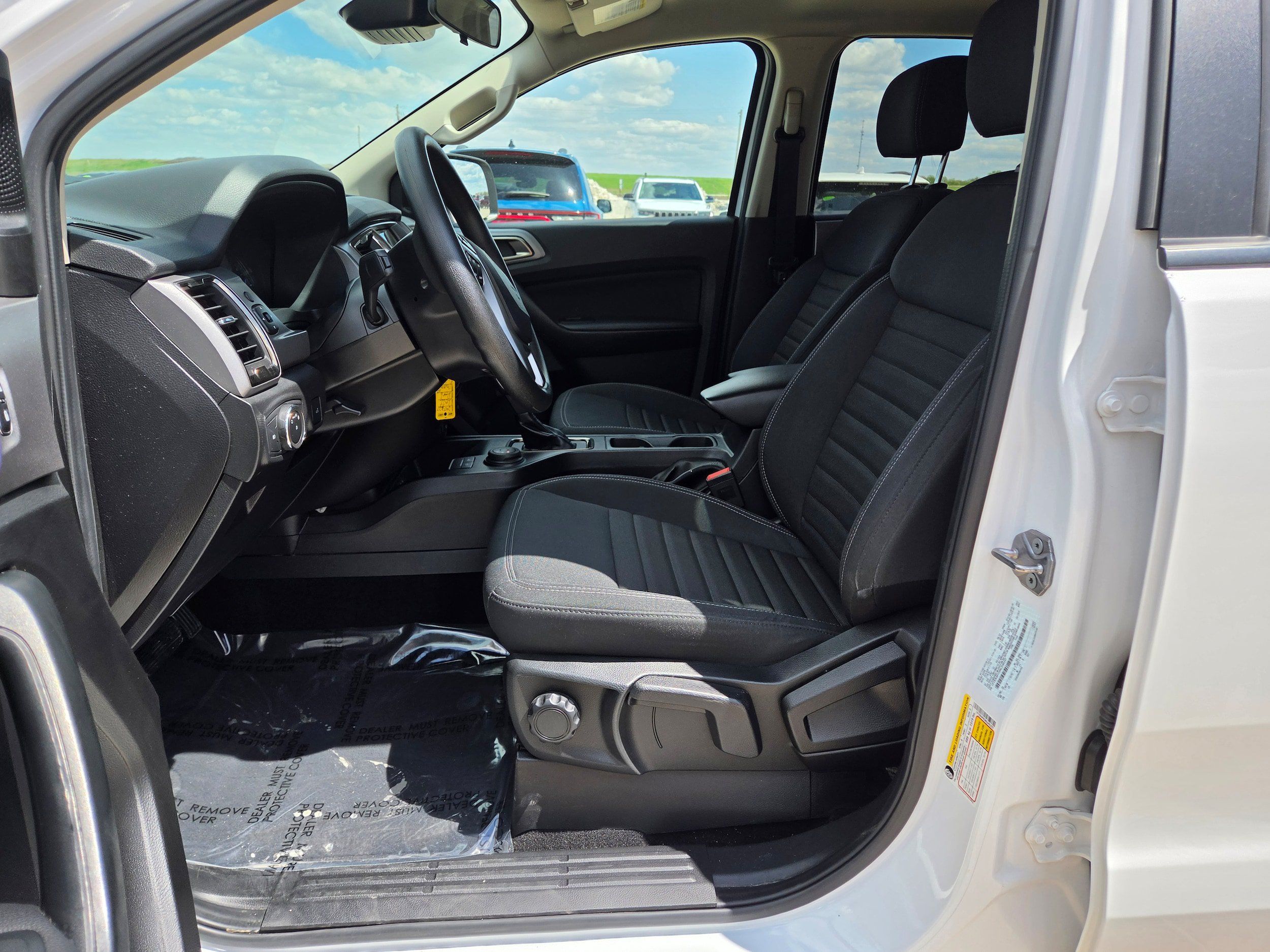 Used 2022 Ford Ranger XLT AWD/4WD image 12