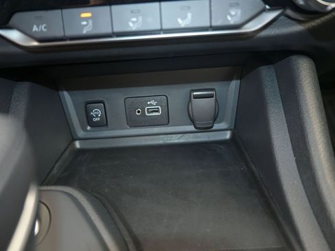 Certified 2025 Nissan Sentra S image 22