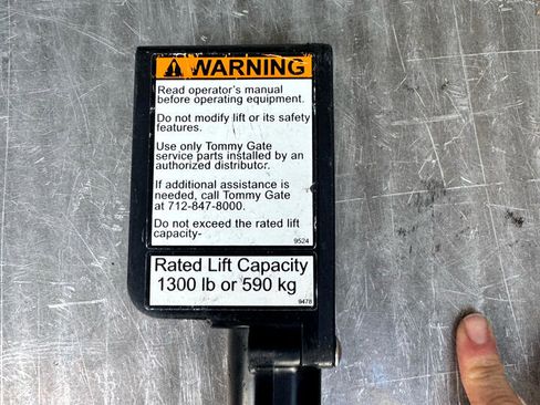 Used 2015 RAM ProMaster 1500 w/ Interior Convenience Group image 16