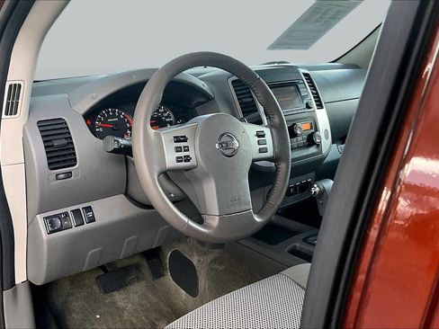 Used 2018 Nissan Frontier SV w/ Value Truck Package RWD image 17