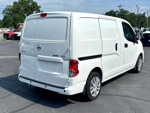 Used 2017 Nissan NV200 SV w/ Technology Package image 6
