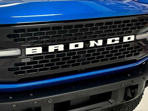 Used 2021 Ford Bronco Wildtrak image 31