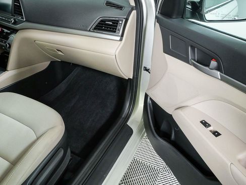 Used 2017 Hyundai Elantra Value Edition FWD image 23