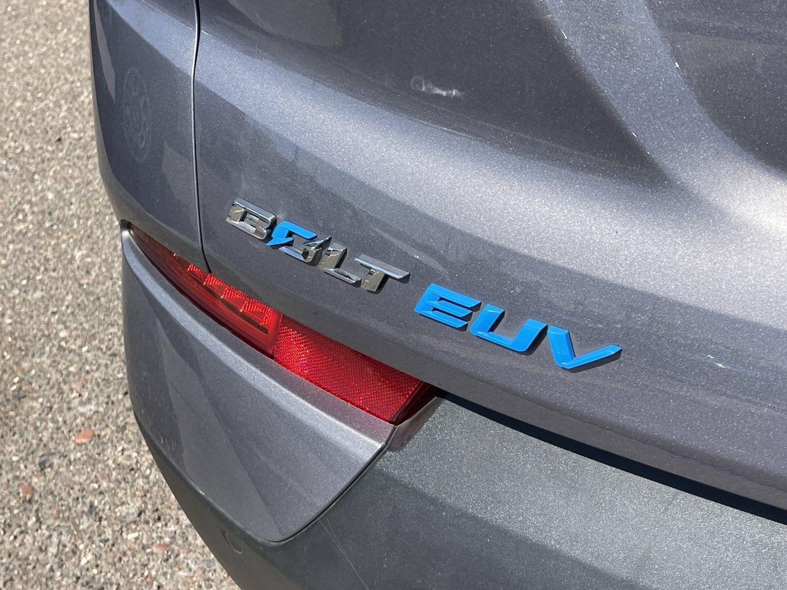 Used 2023 Chevrolet Bolt EUV LT w/ Driver Confidence Package FWD image 5