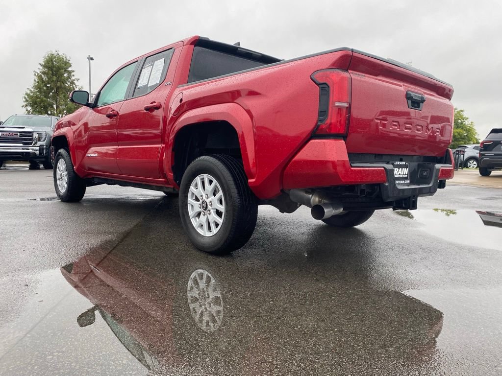Used 2025 Toyota Tacoma SR5 RWD image 10